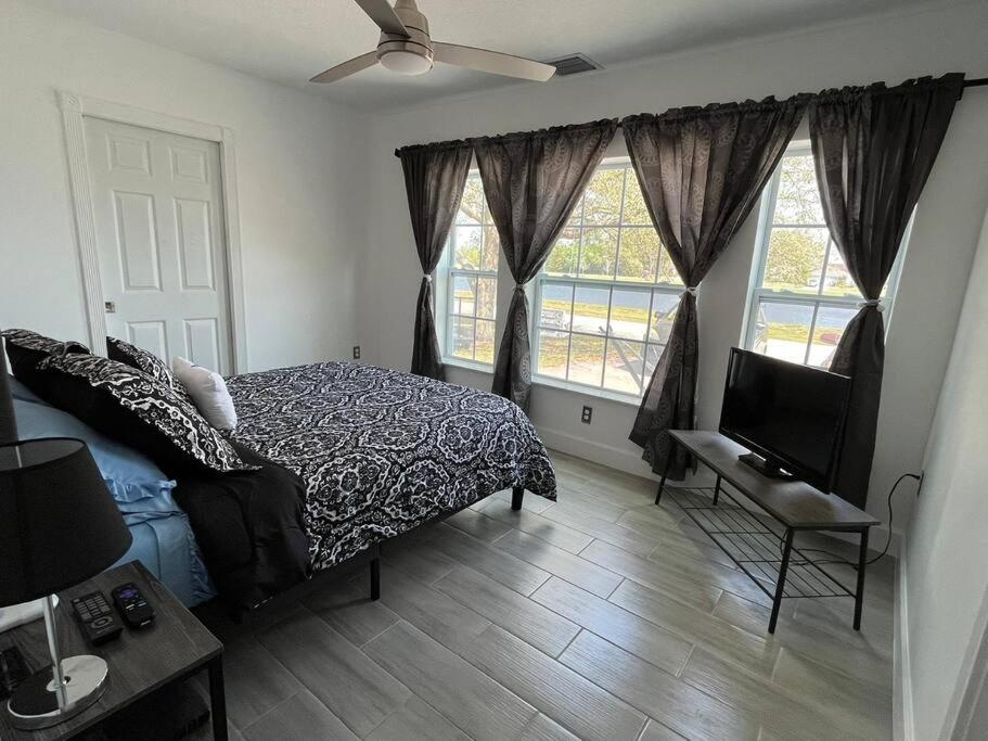 Port Saint Lucie A Little Piece Of Heaven- Peaceful Lake View Apartment- 1 Min From I95 And Turnpike Port St. Lucie ภายนอก รูปภาพ
